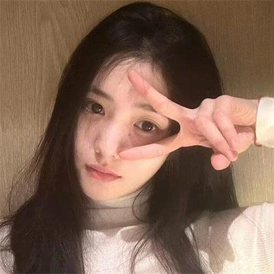 深蓝与月光